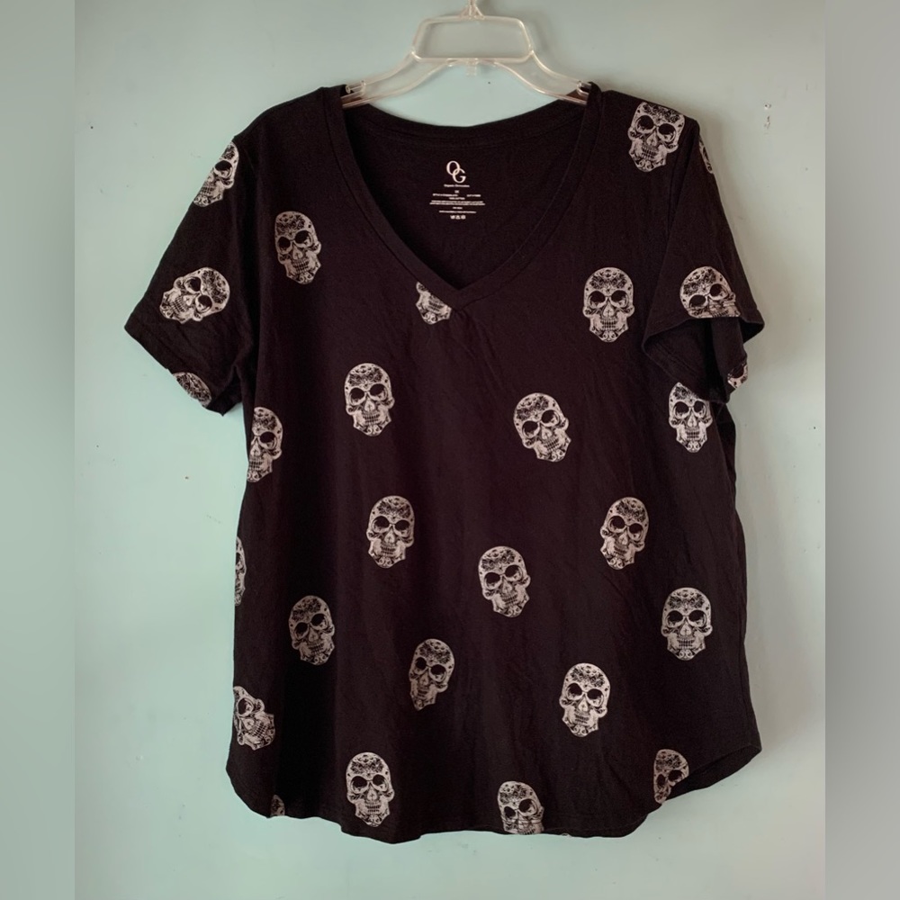 Skull pattern Organic Generation brand ladies t-shirt print size 2X